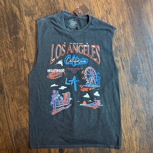 Trust the Universe cut off Los Angeles tee size medium (J18)